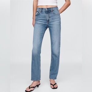 GAP Women's 90s High Rise Straight Jeans